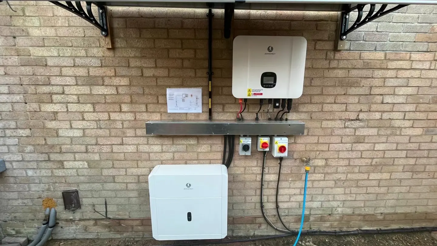 Off-grid solar system