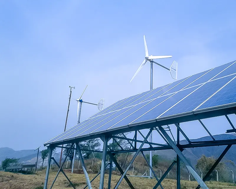 Progetti di accumulo di energia solare off-grid all'estero